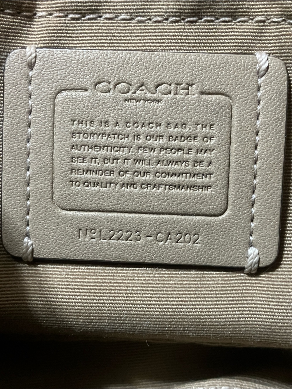 Sydney Satchel - Picture 9 of 11